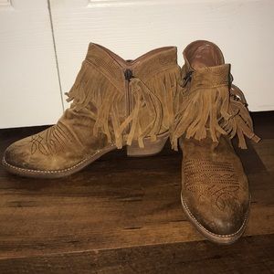 Moccasin booties